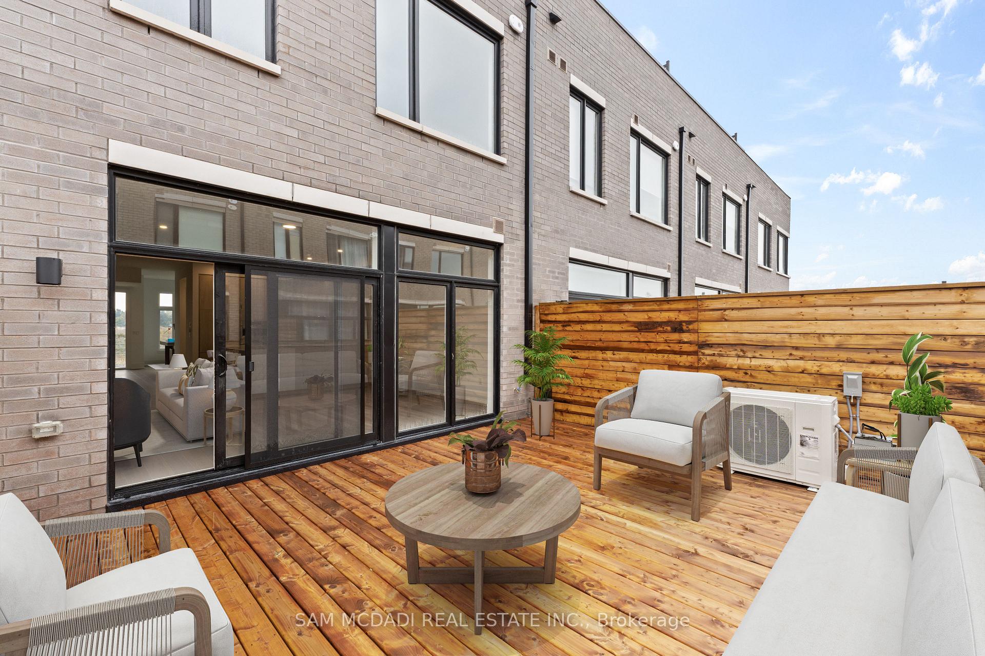 100 Coveside Drive