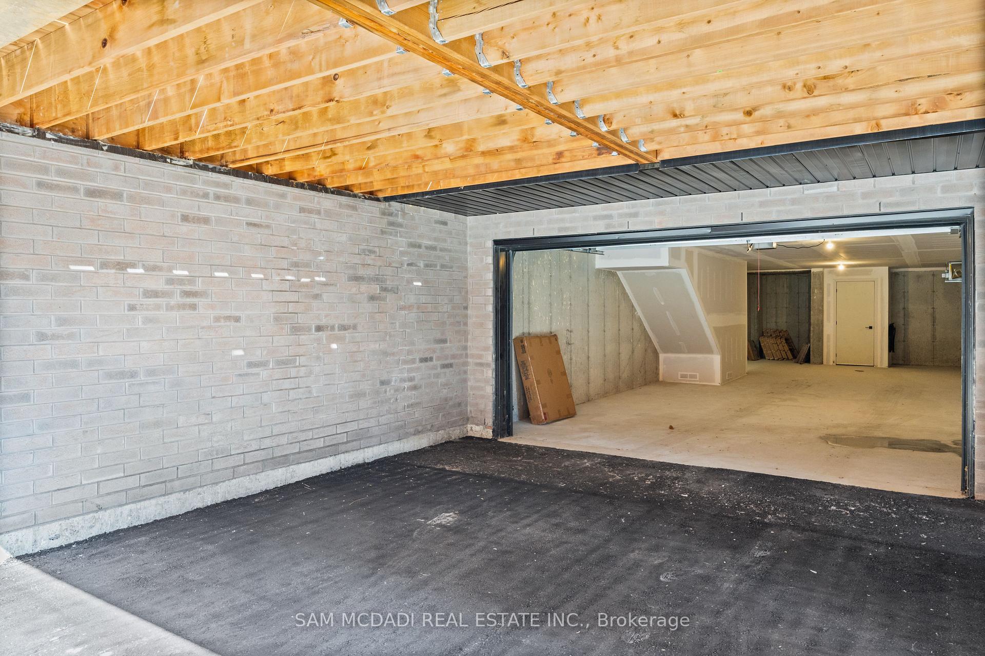 100 Coveside Drive