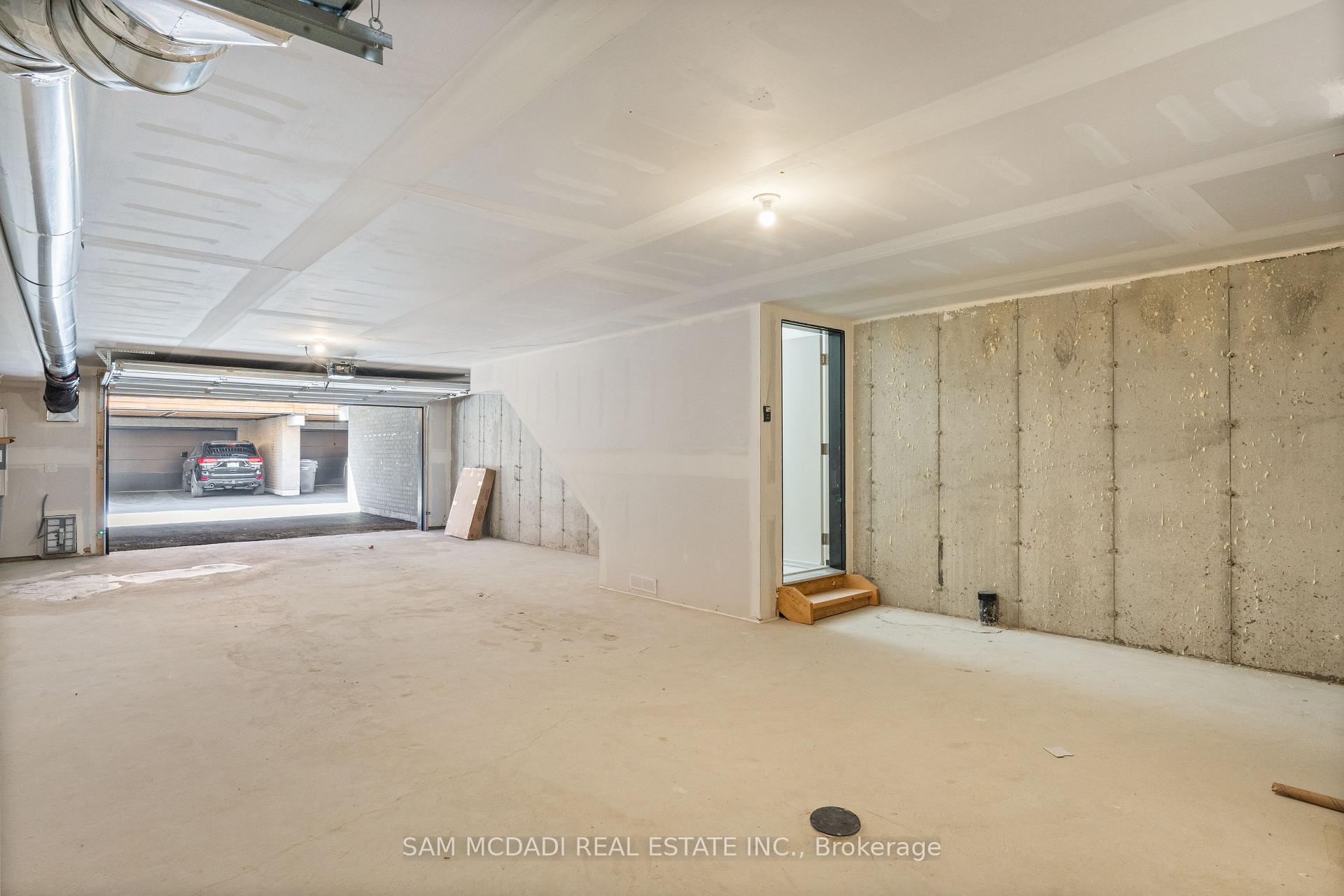 100 Coveside Drive