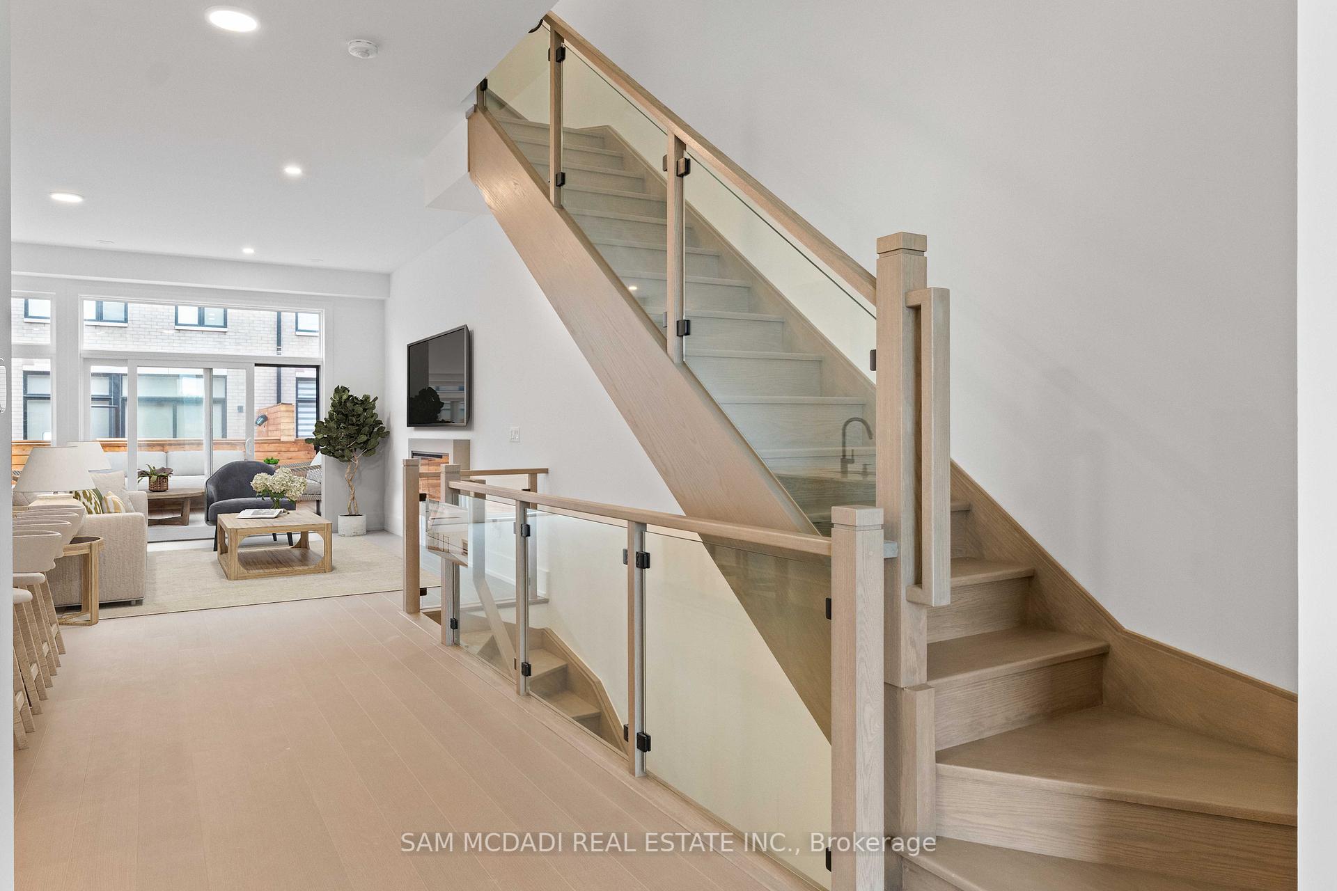 100 Coveside Drive