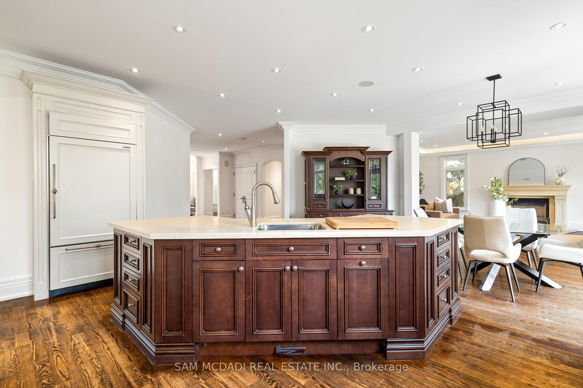 1173 Woodeden Drive