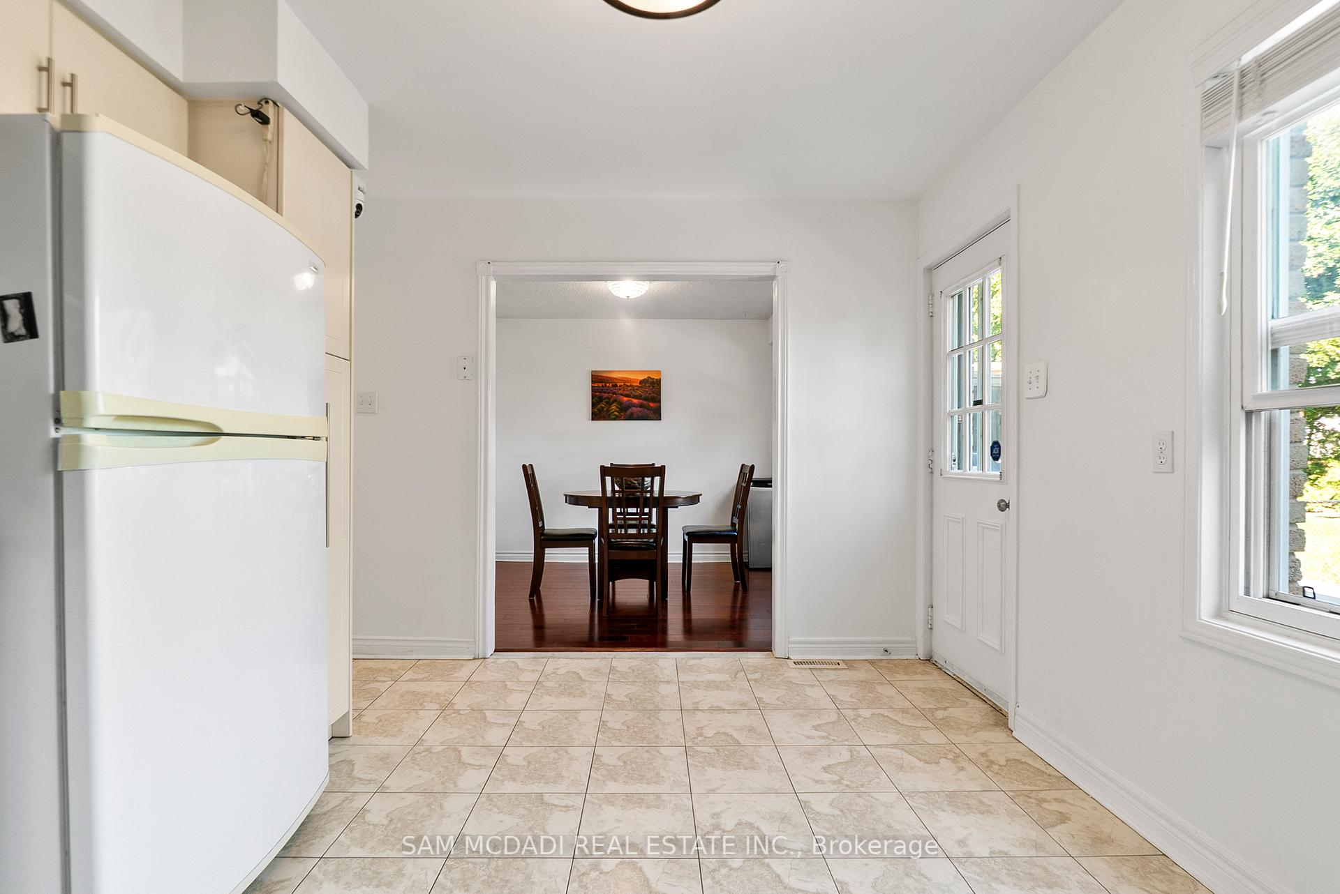 5948 Featherhead Crescent