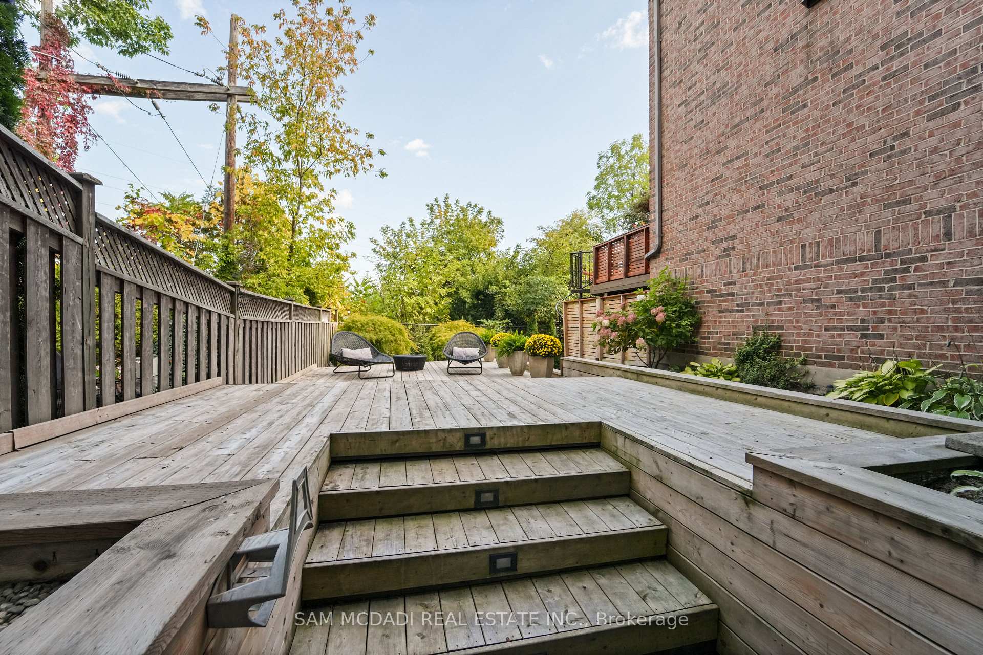195 Grand Avenue 1