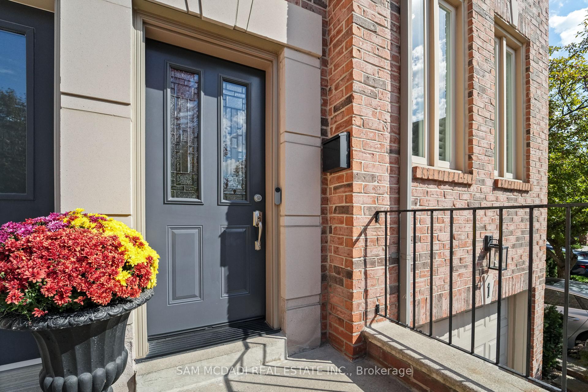 195 Grand Avenue 1