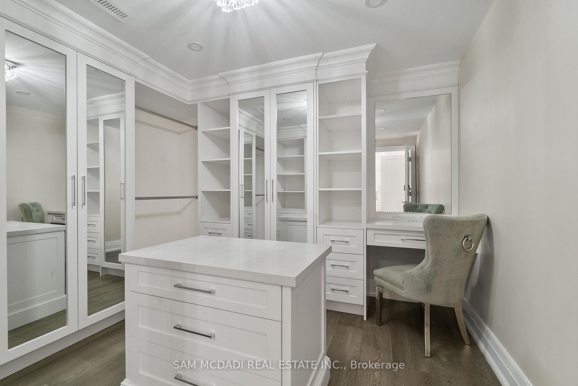 1160 Birchview Drive