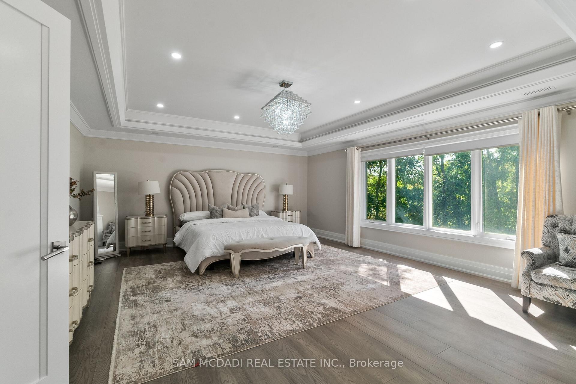 1160 Birchview Drive