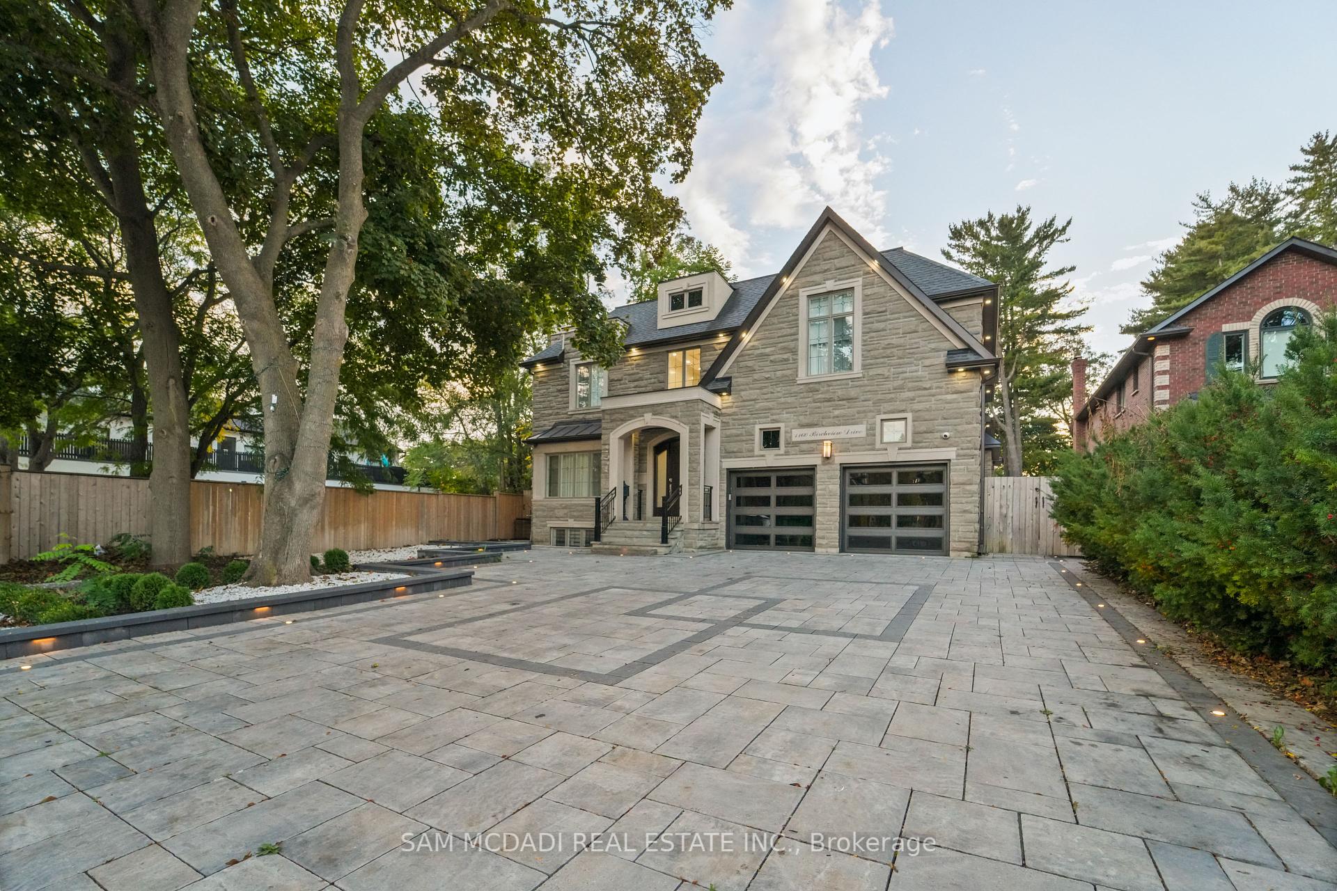 1160 Birchview Drive
