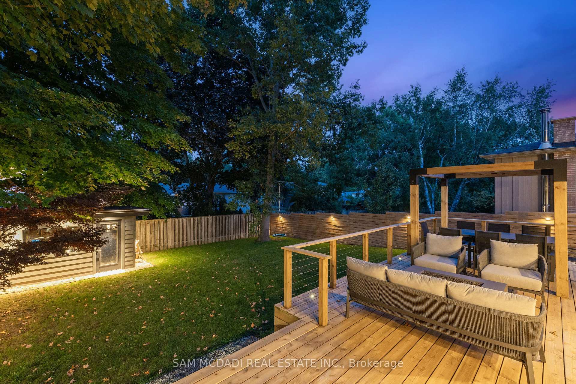 1375 Everall Road