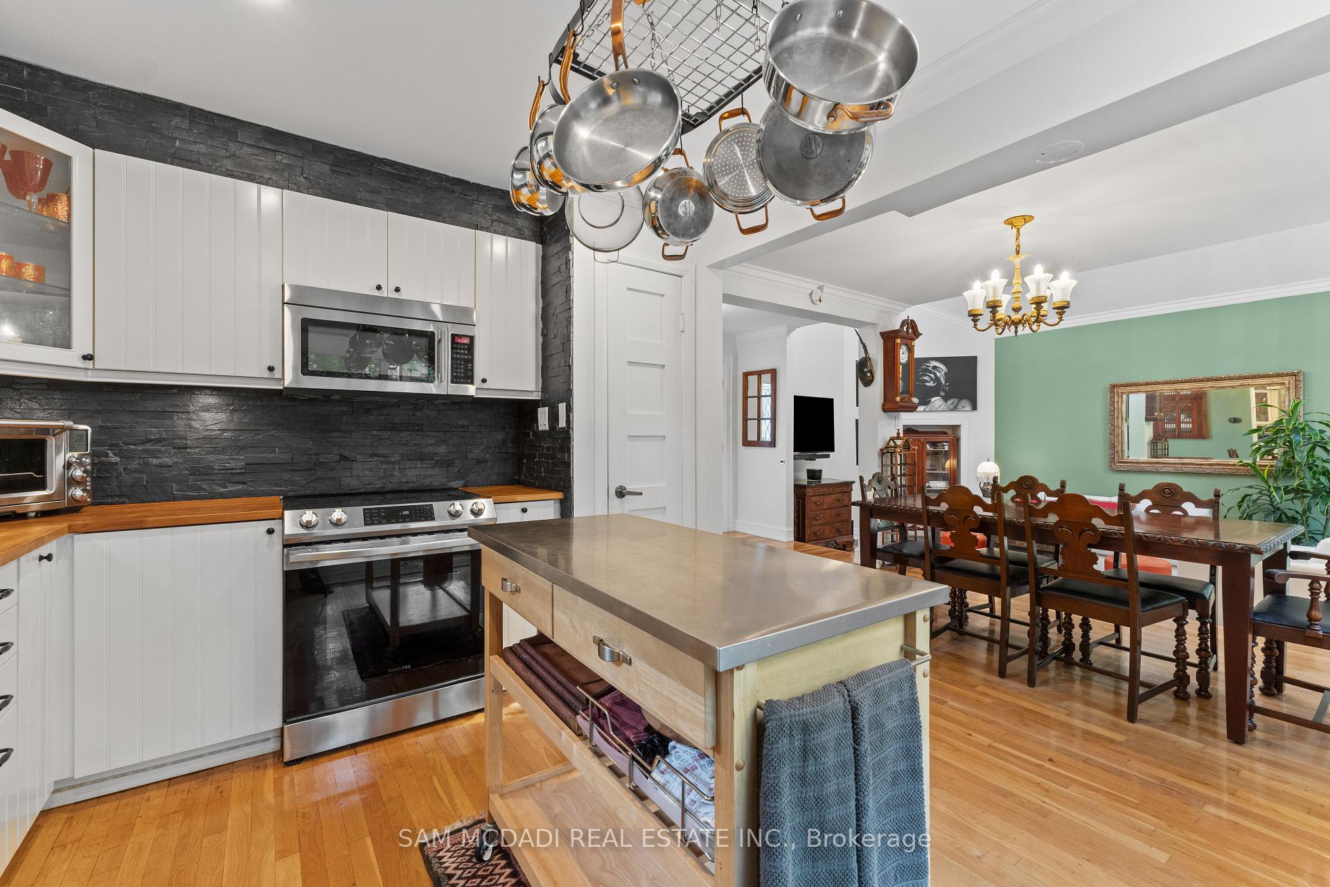 7 Pierpont Place