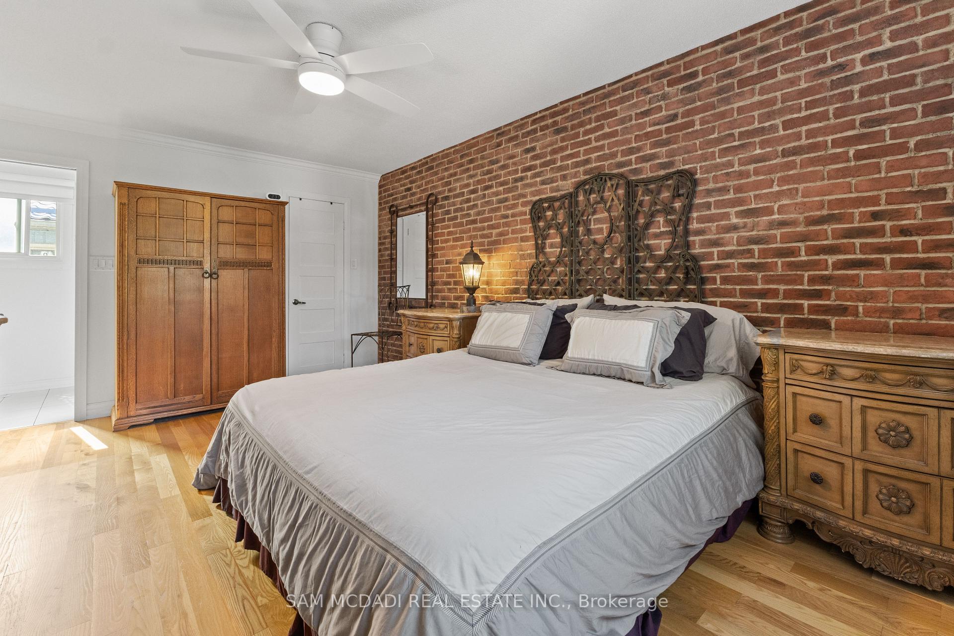 7 Pierpont Place