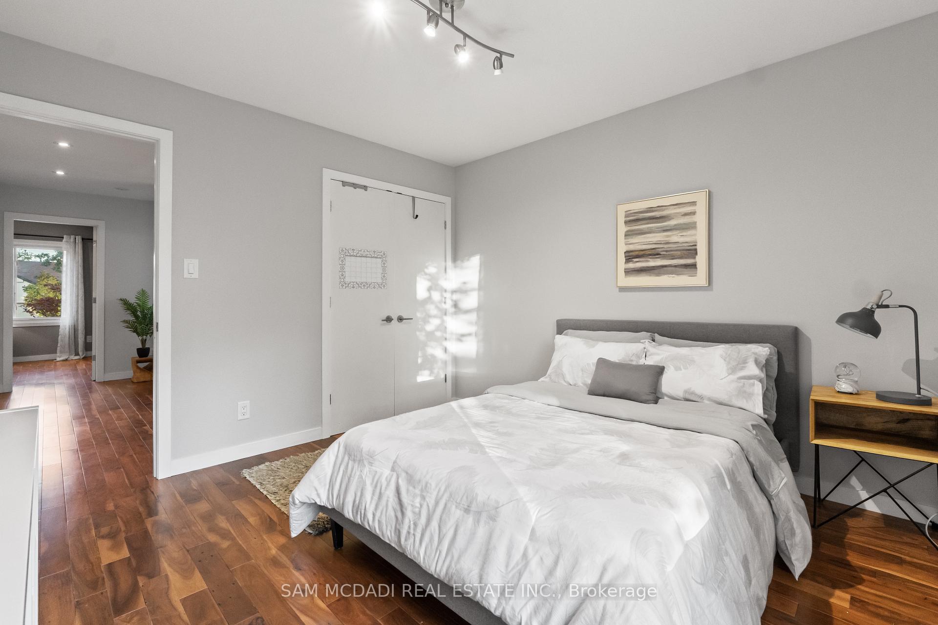 2480 Parmeer Drive