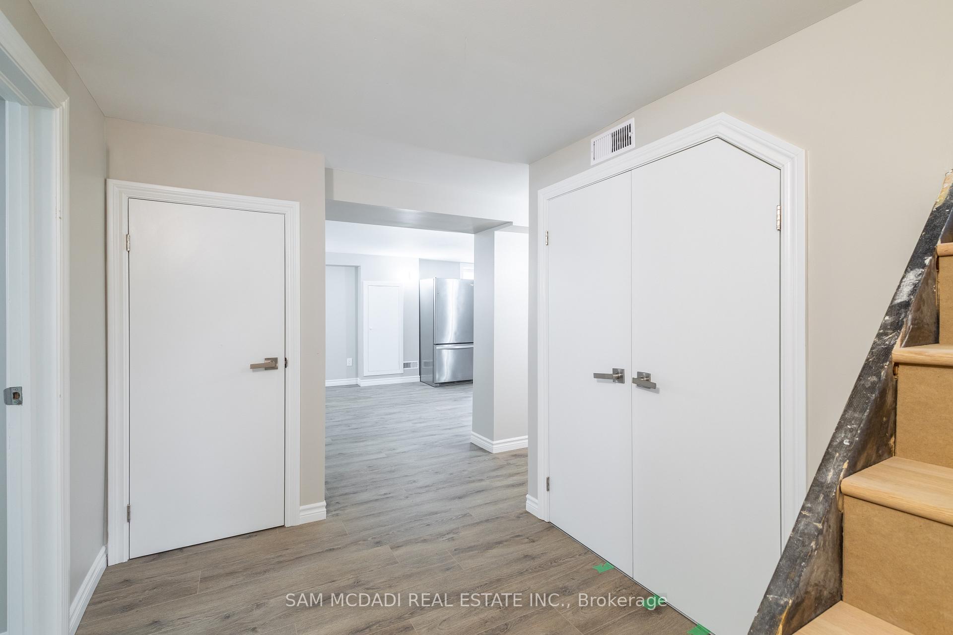 606 Drymen Crescent Lower