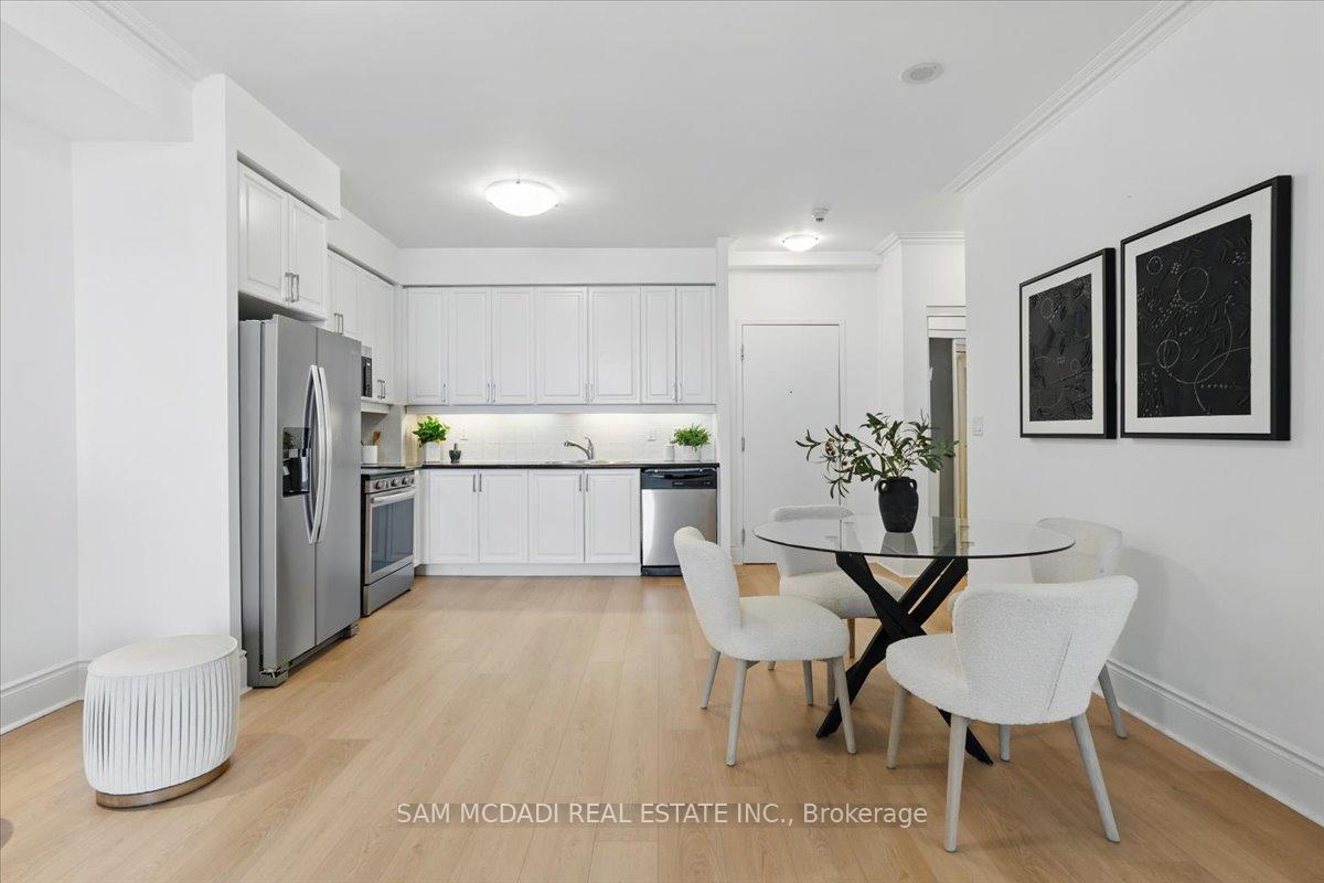 3888 Duke Of York Boulevard 3028