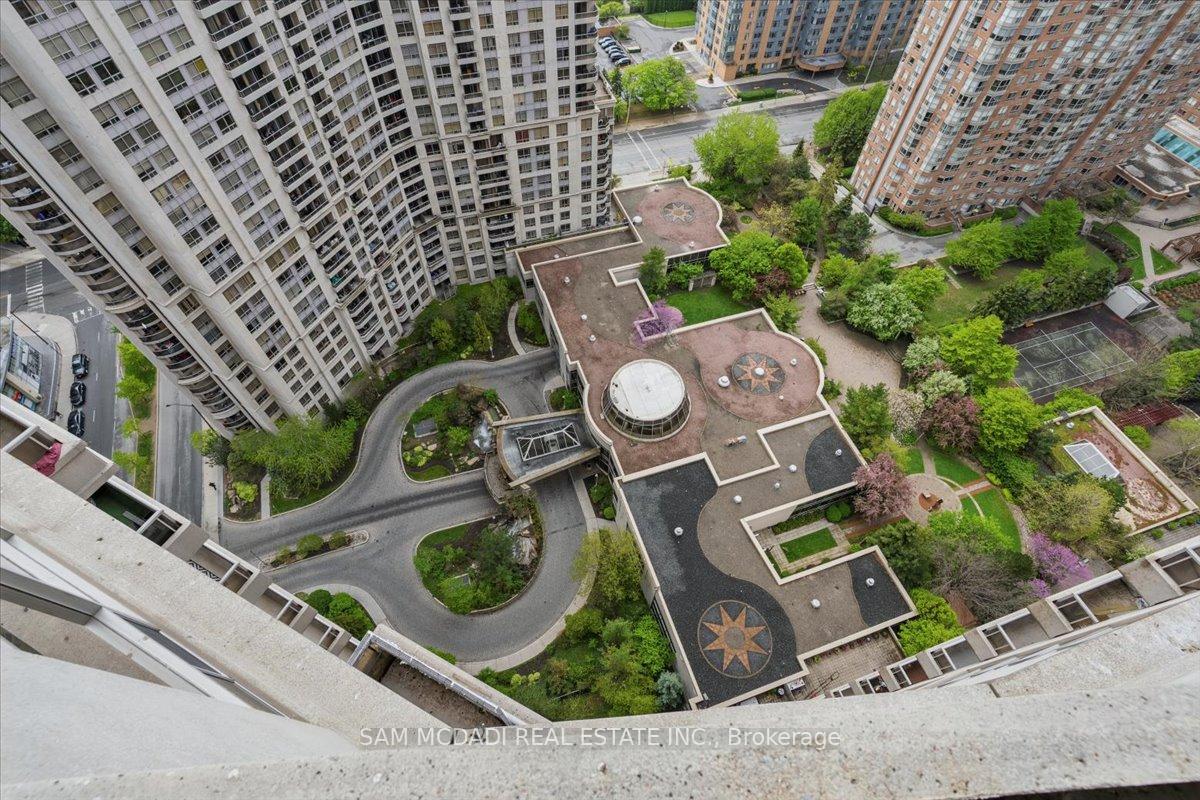 3888 Duke Of York Boulevard 3028