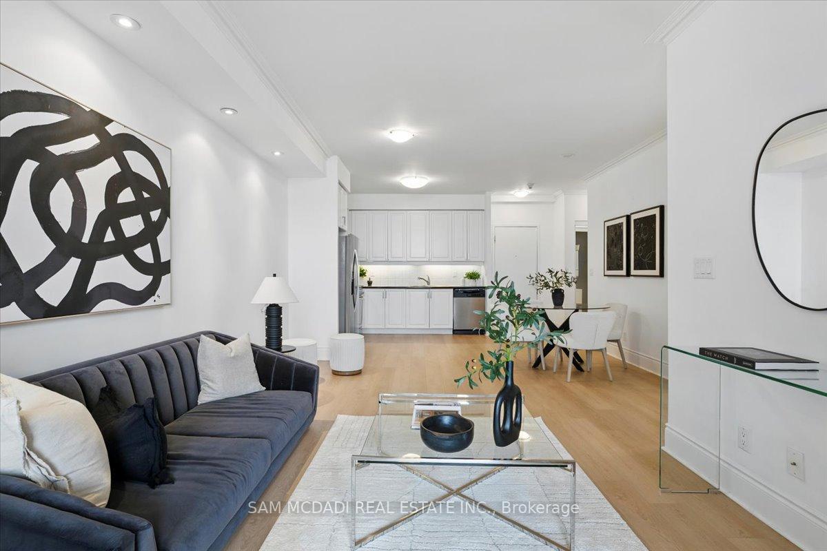 3888 Duke Of York Boulevard 3028