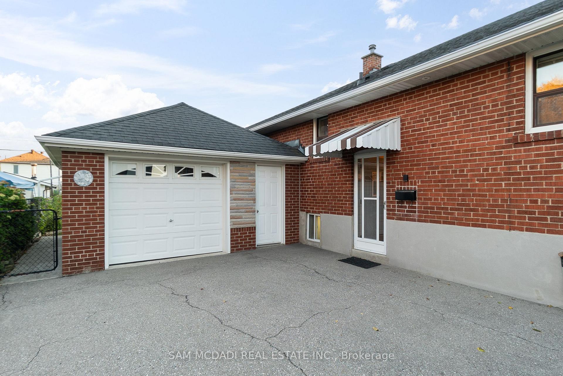 83 Evans Avenue, Toronto W06