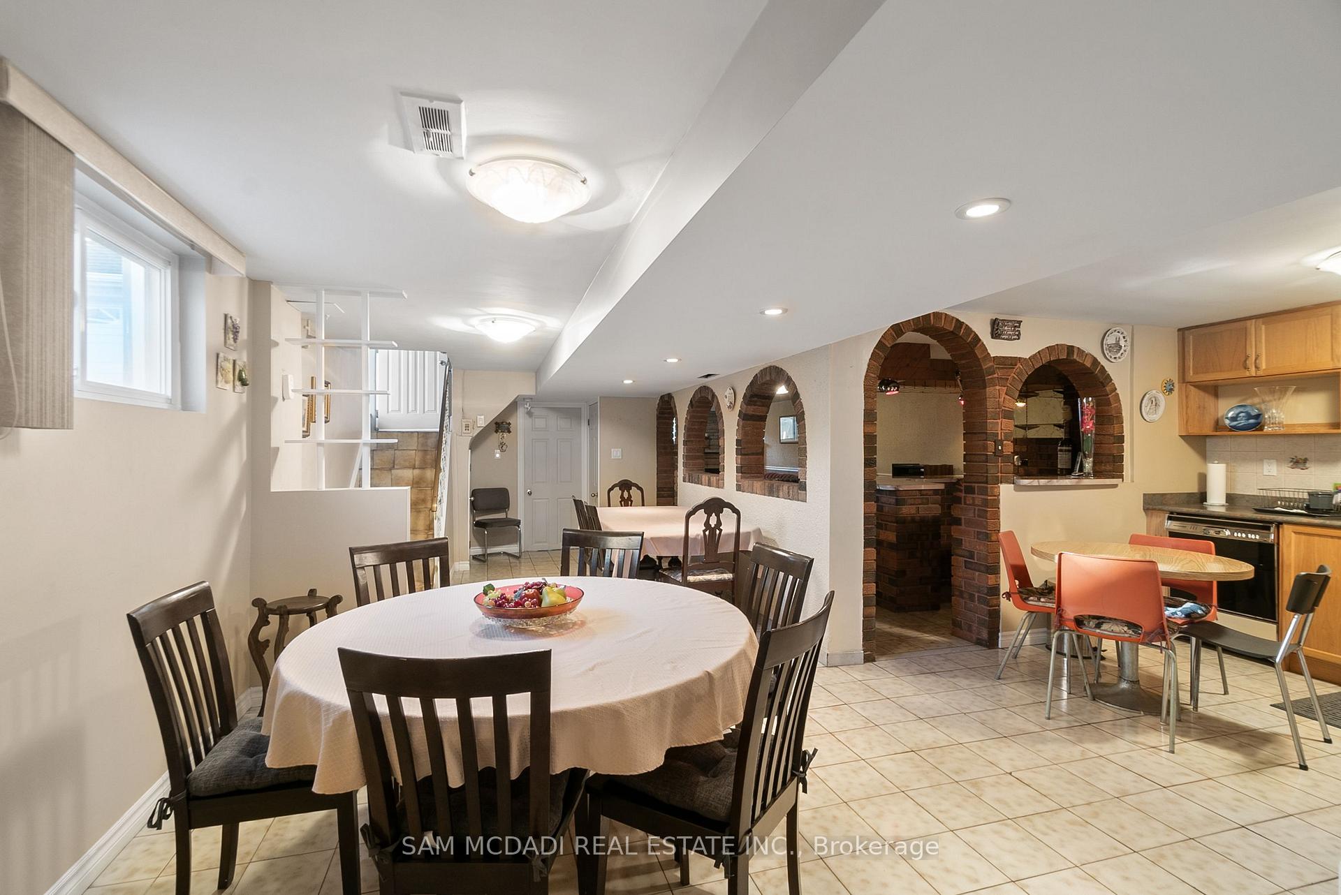 83 Evans Avenue, Toronto W06