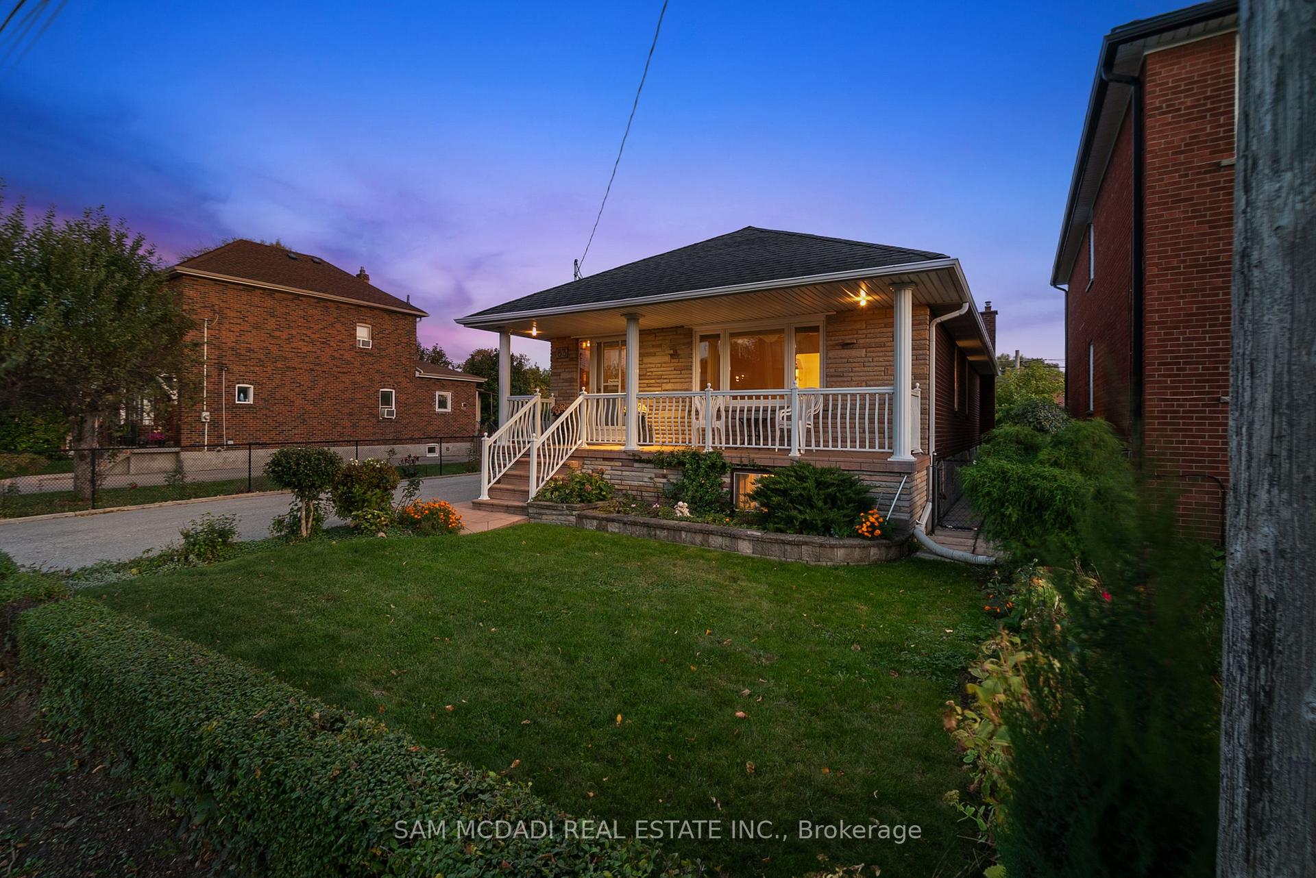 83 Evans Avenue, Toronto W06
