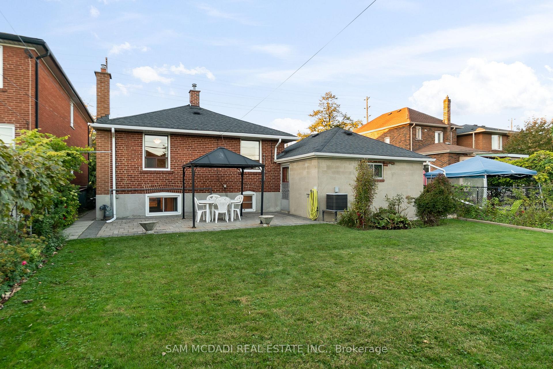 83 Evans Avenue, Toronto W06