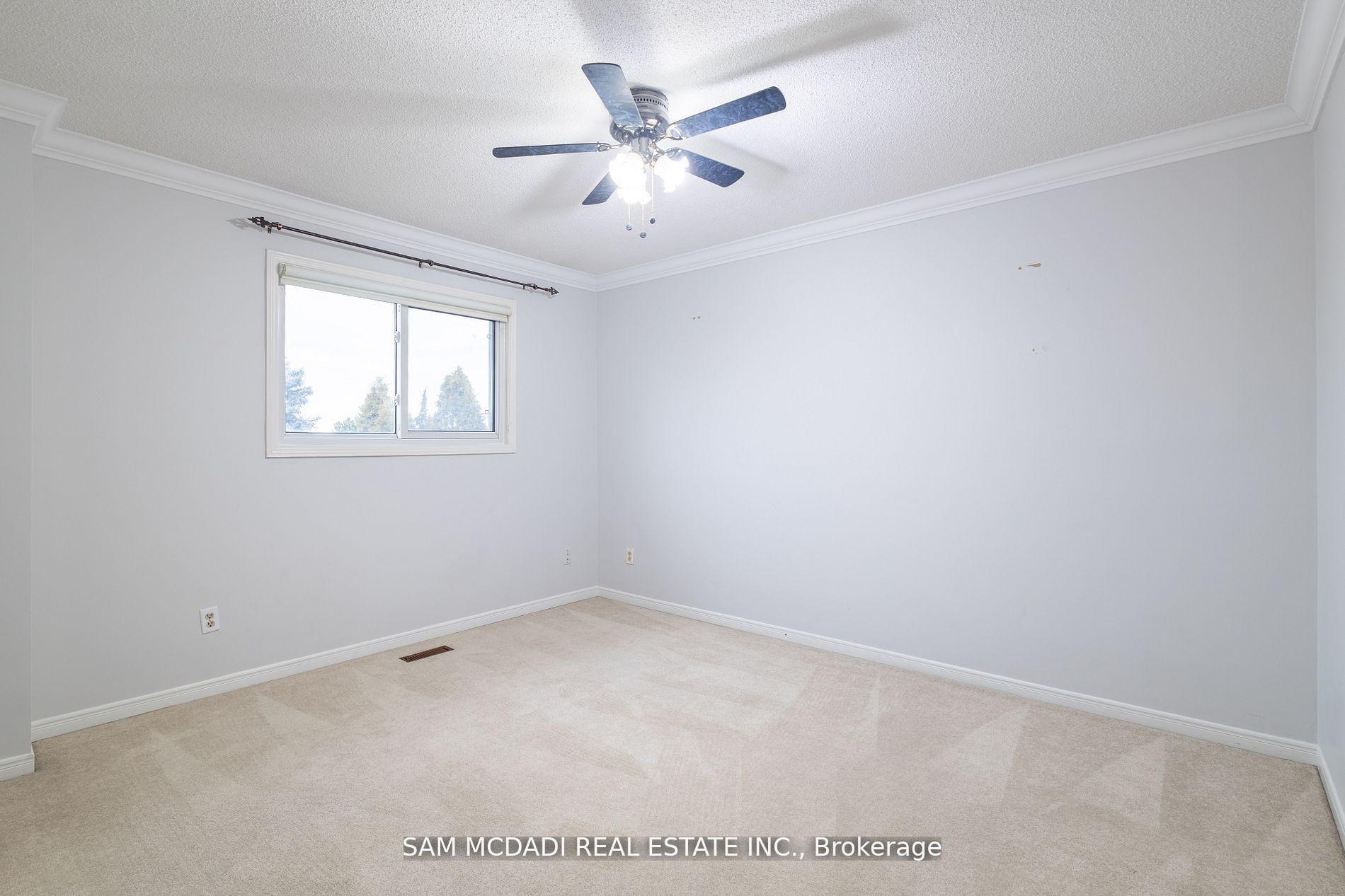 2093 The Chase, Mississauga