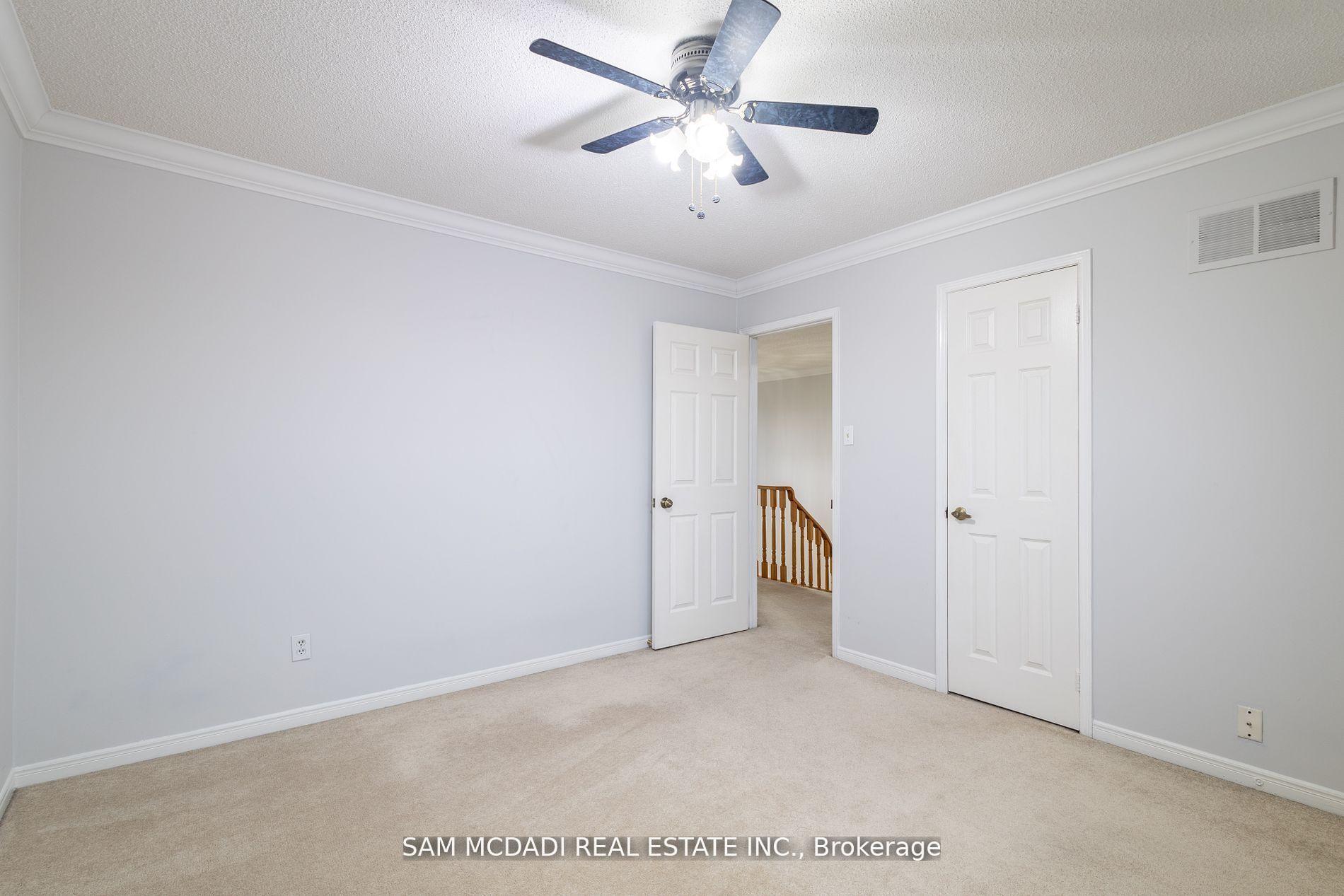2093 The Chase, Mississauga