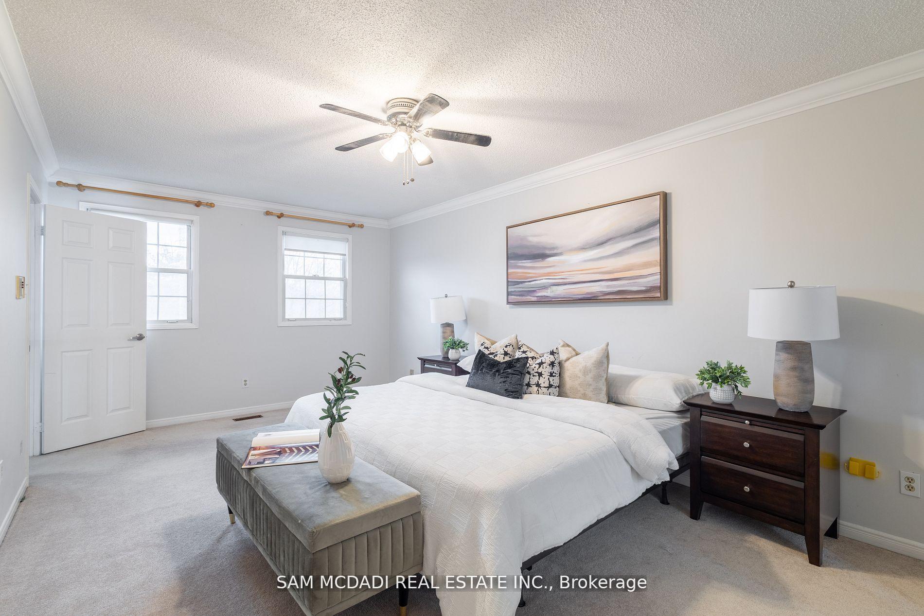 2093 The Chase, Mississauga