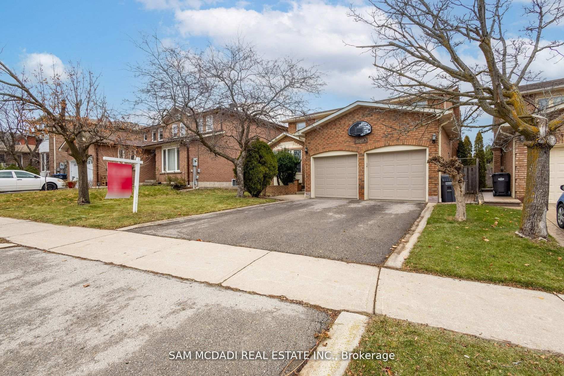 2093 The Chase, Mississauga