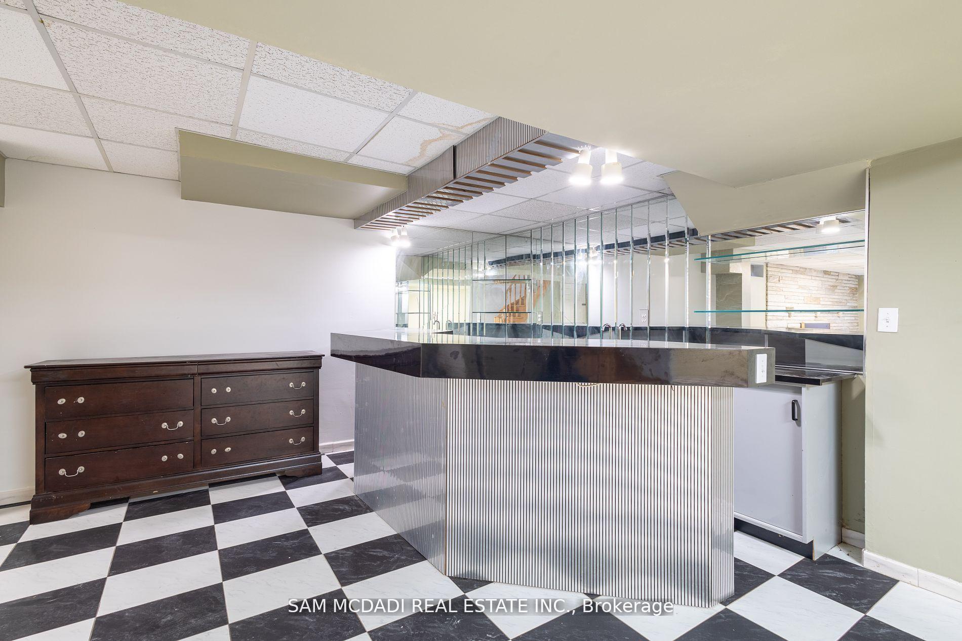 2093 The Chase, Mississauga