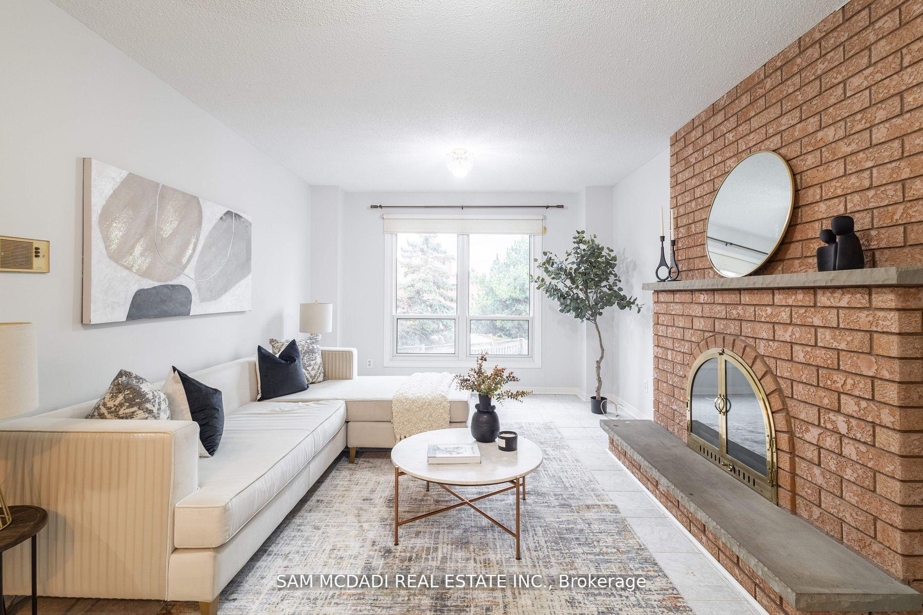 2093 The Chase, Mississauga
