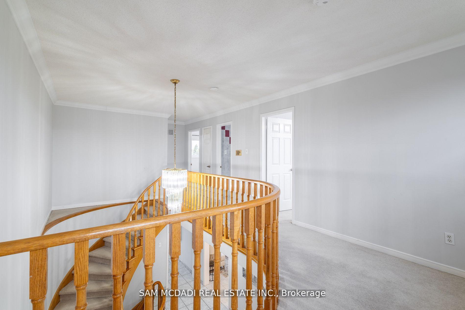 2093 The Chase, Mississauga