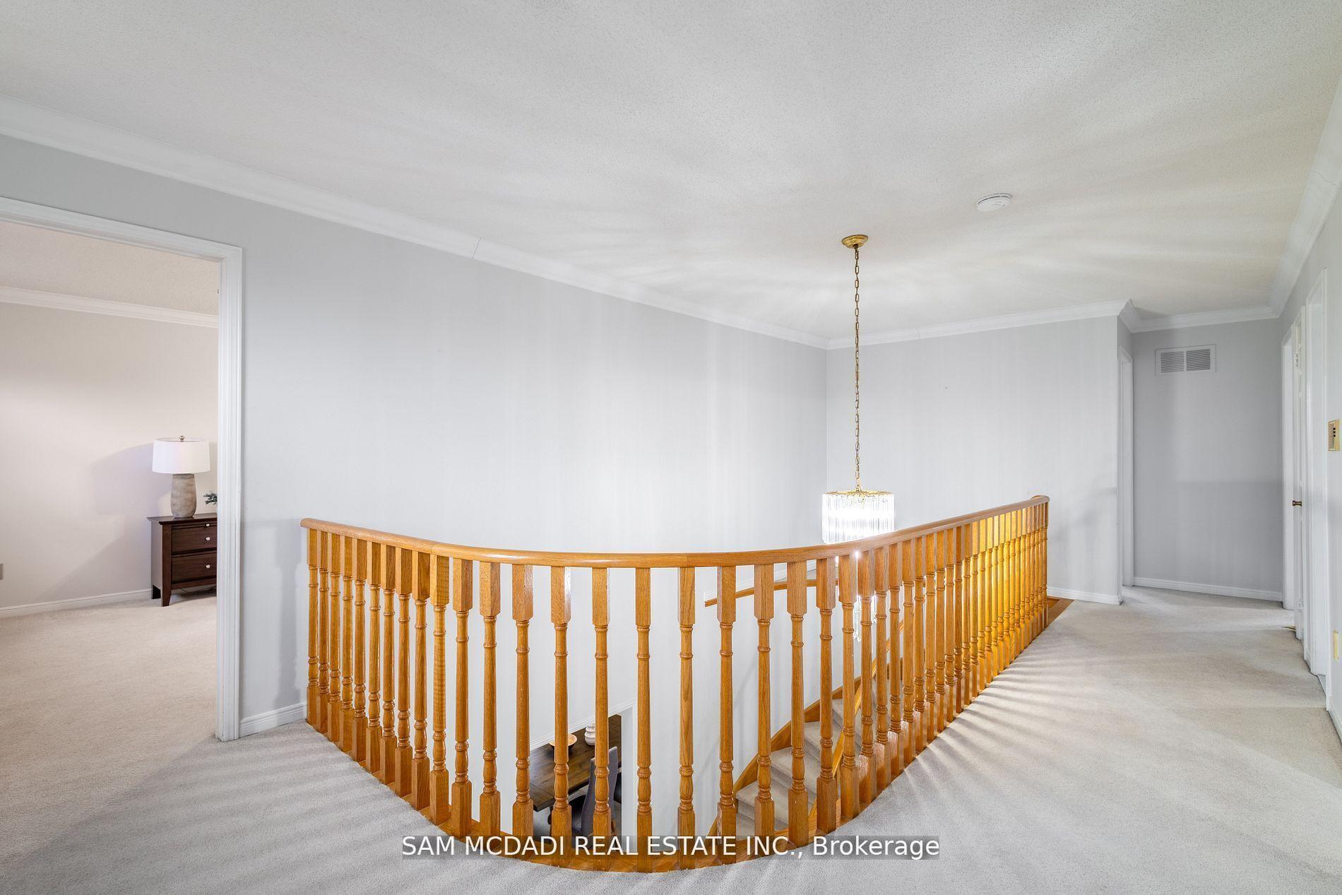 2093 The Chase, Mississauga