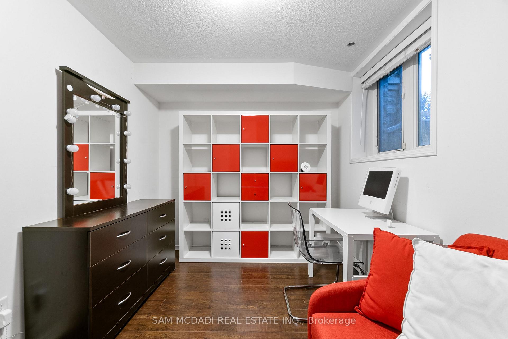 3250 Bentley Drive, Mississauga