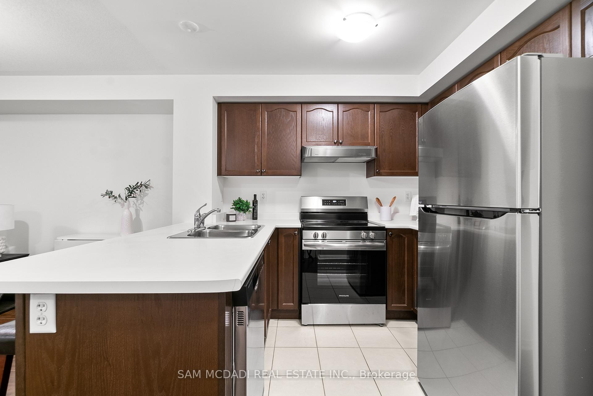 3250 Bentley Drive, Mississauga