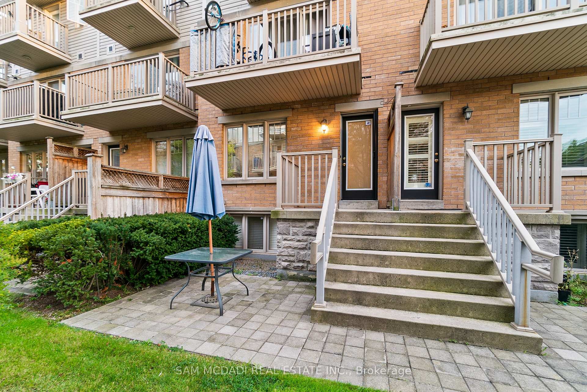 3250 Bentley Drive, Mississauga