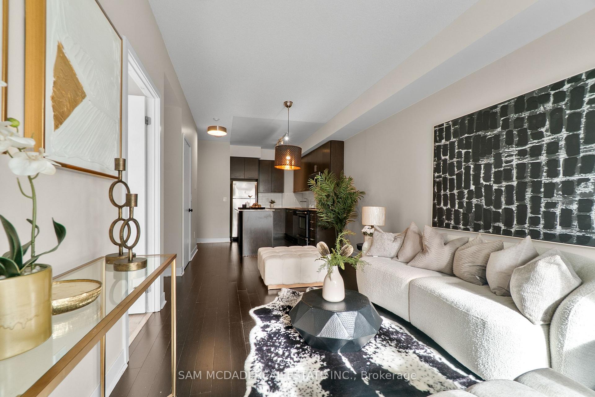 360 Square One Drive N 707, Mississauga Unit: 707