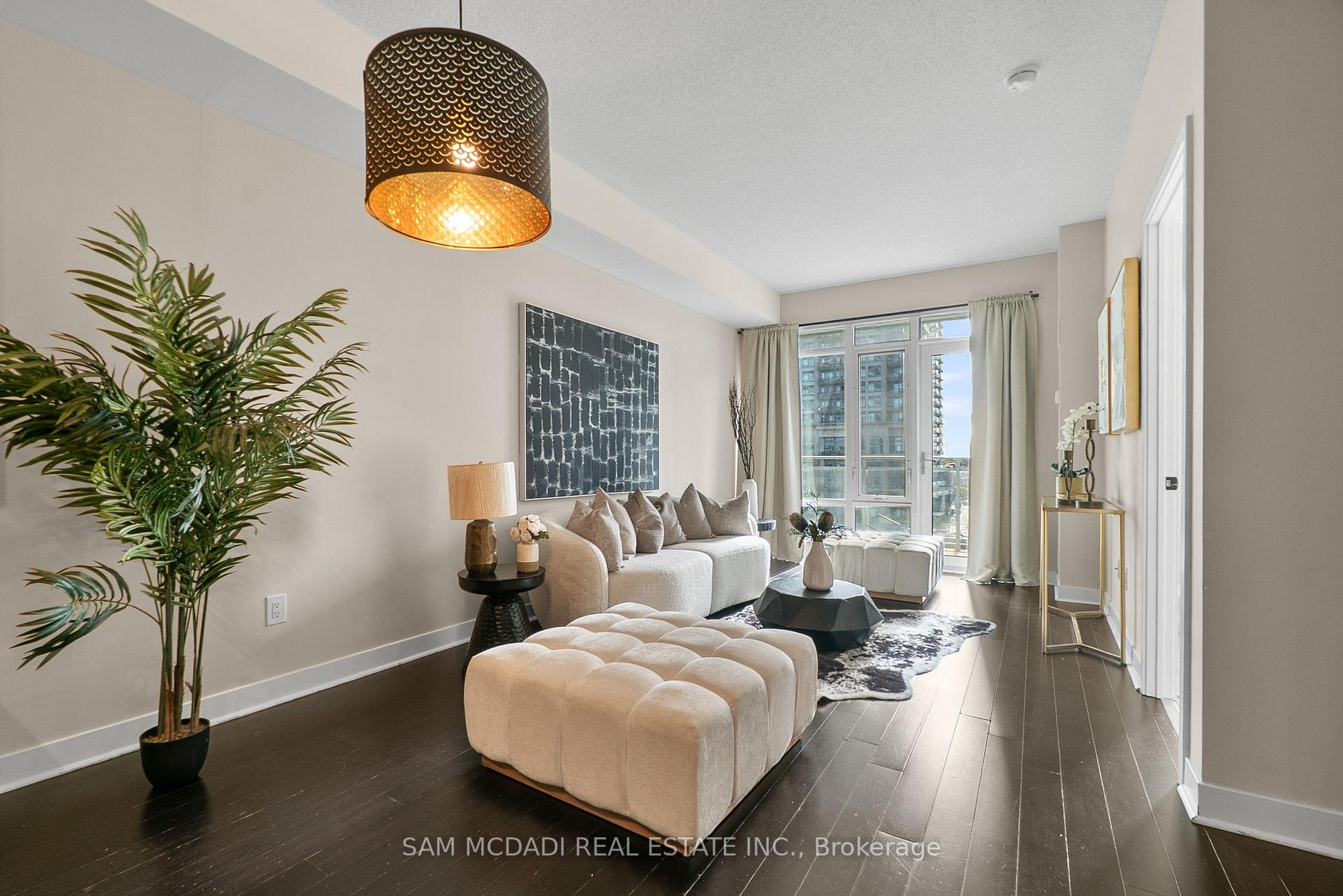 360 Square One Drive N 707, Mississauga Unit: 707