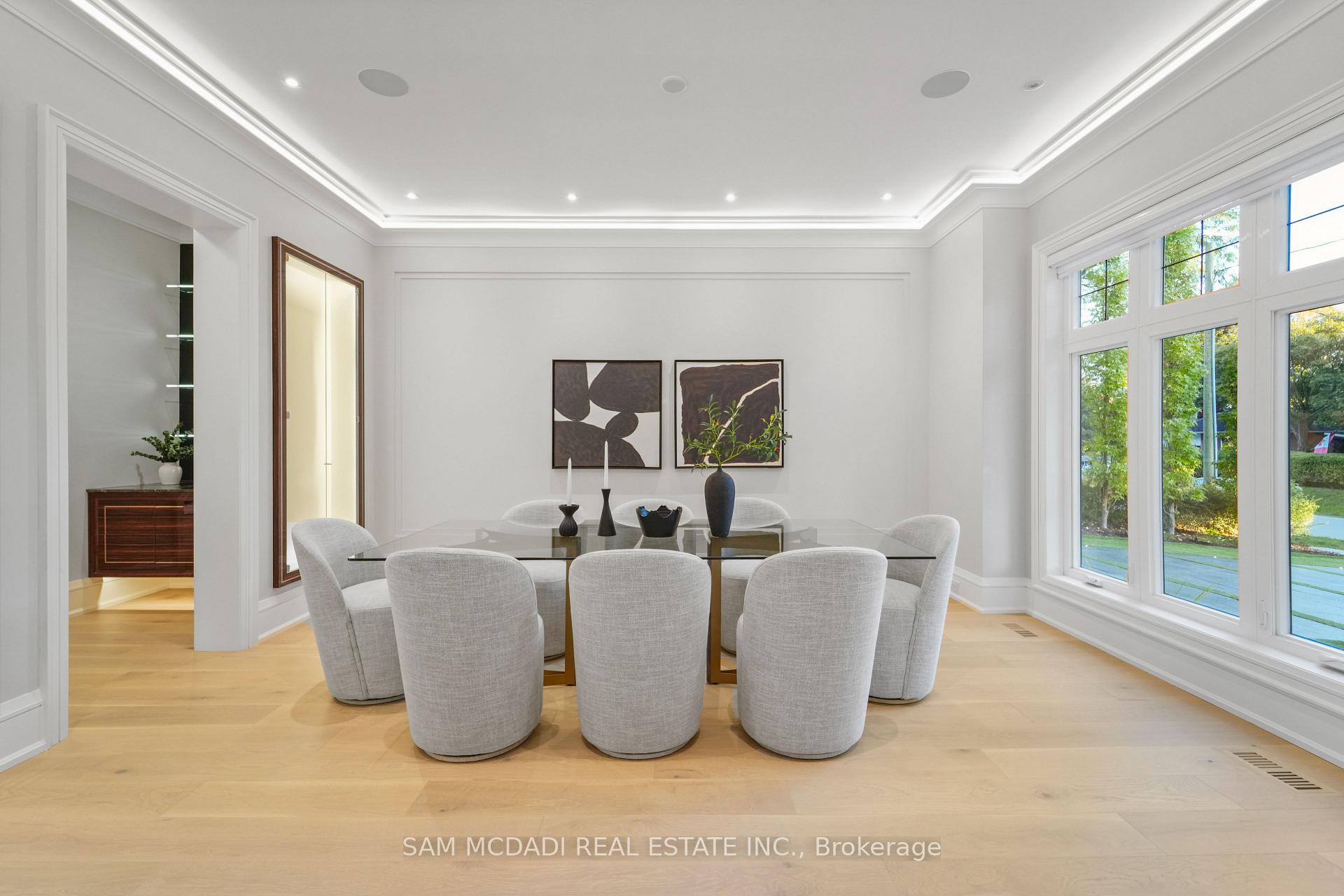 371 Willis Drive, Oakville