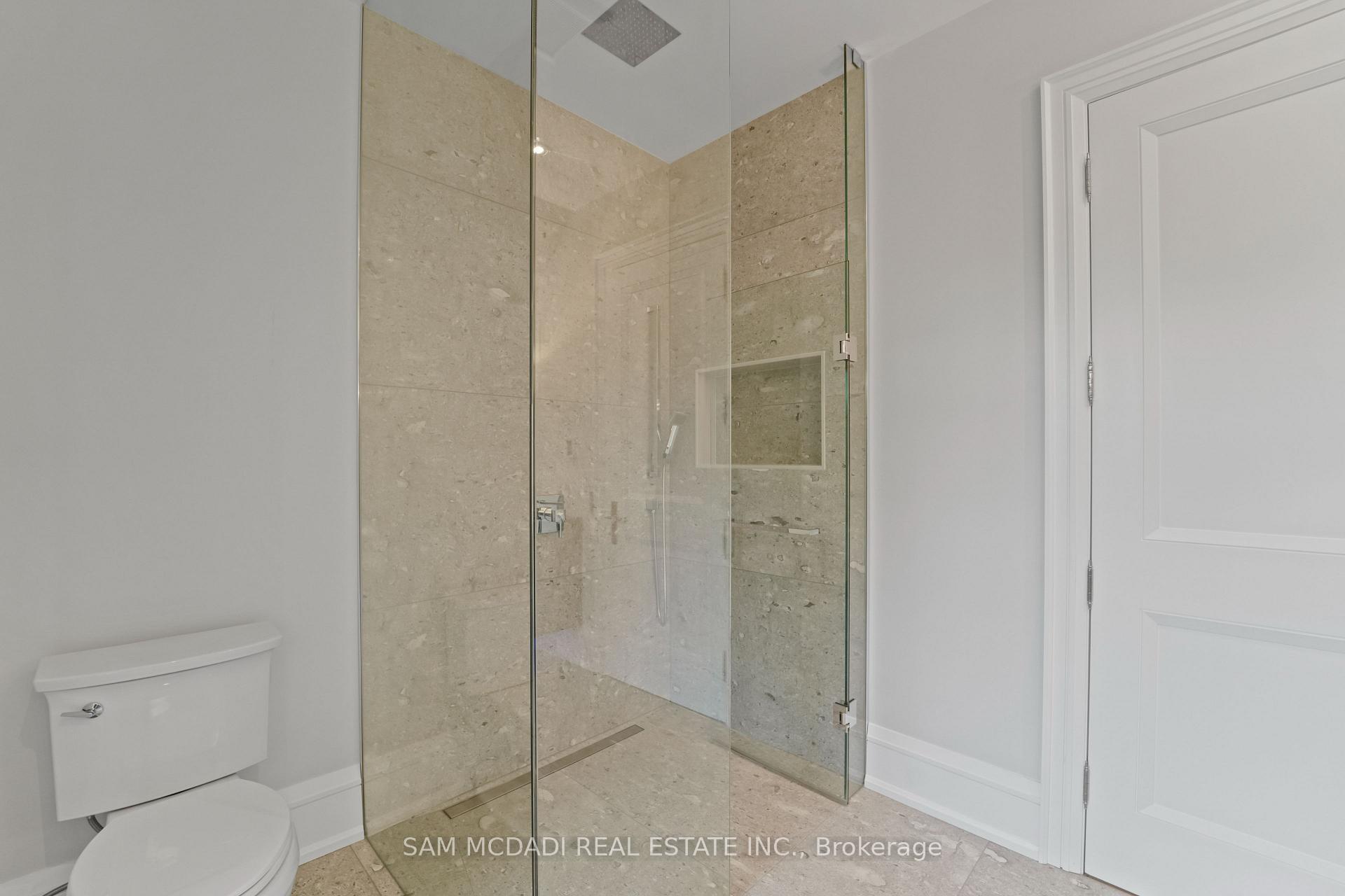 371 Willis Drive, Oakville