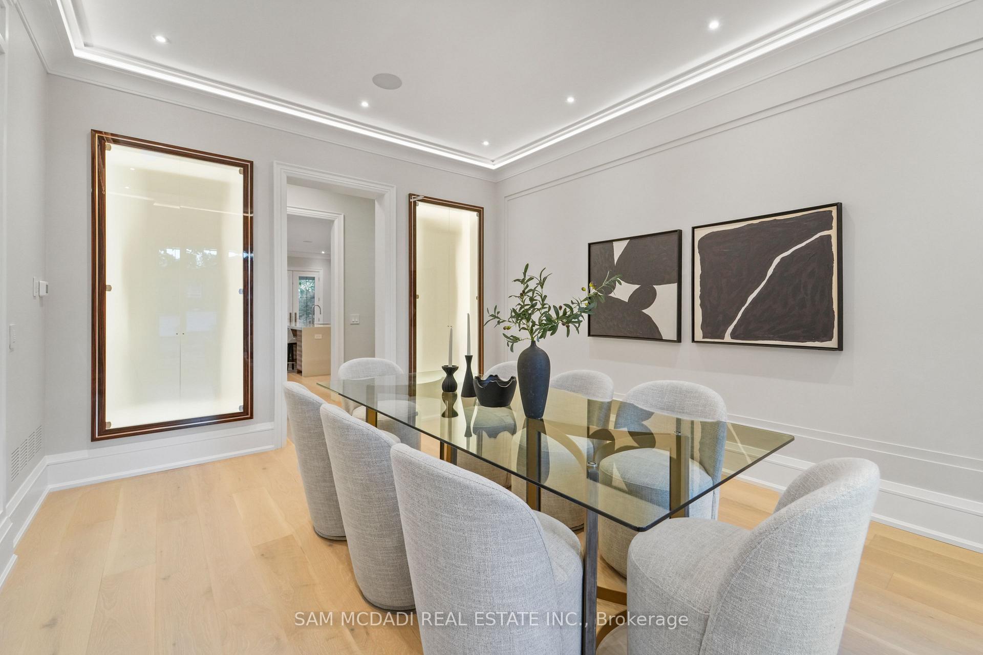 371 Willis Drive, Oakville