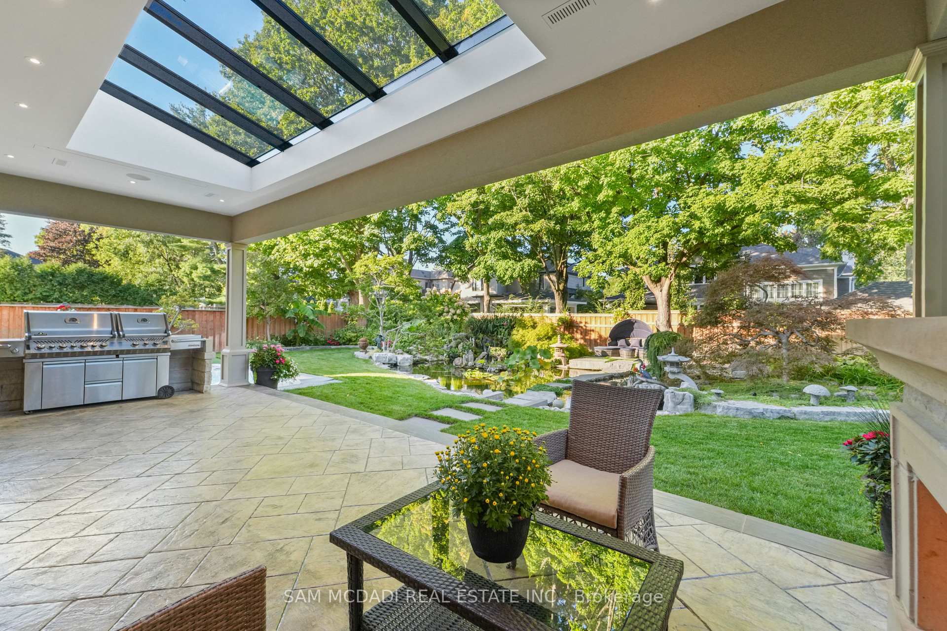 371 Willis Drive, Oakville