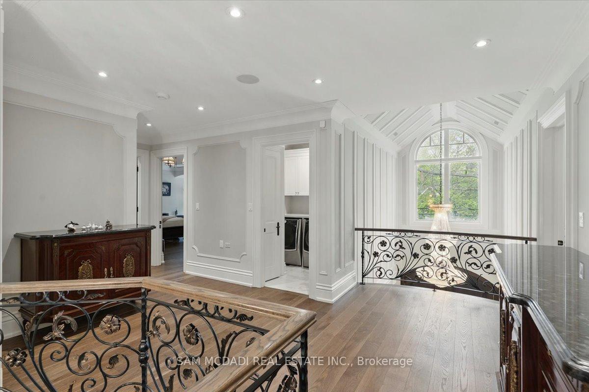 883 Parkland Avenue, Mississauga