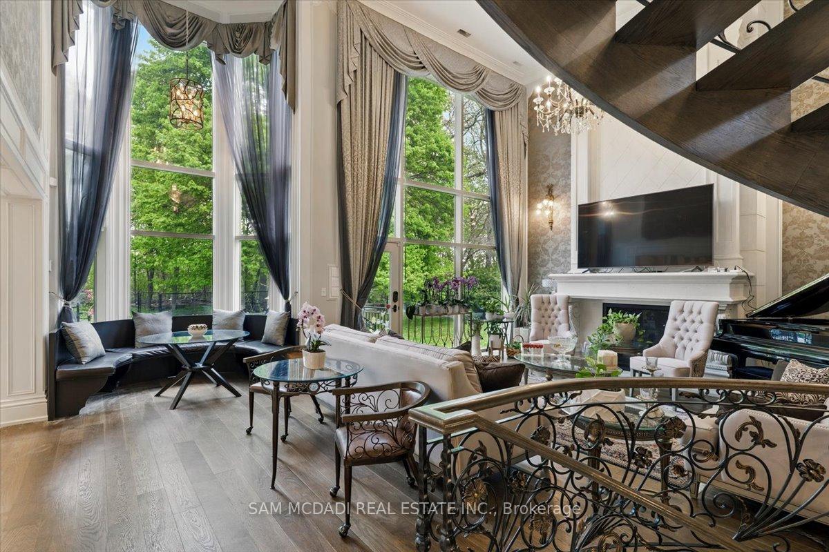 883 Parkland Avenue, Mississauga