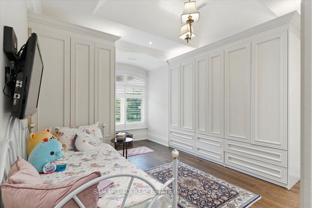 883 Parkland Avenue, Mississauga