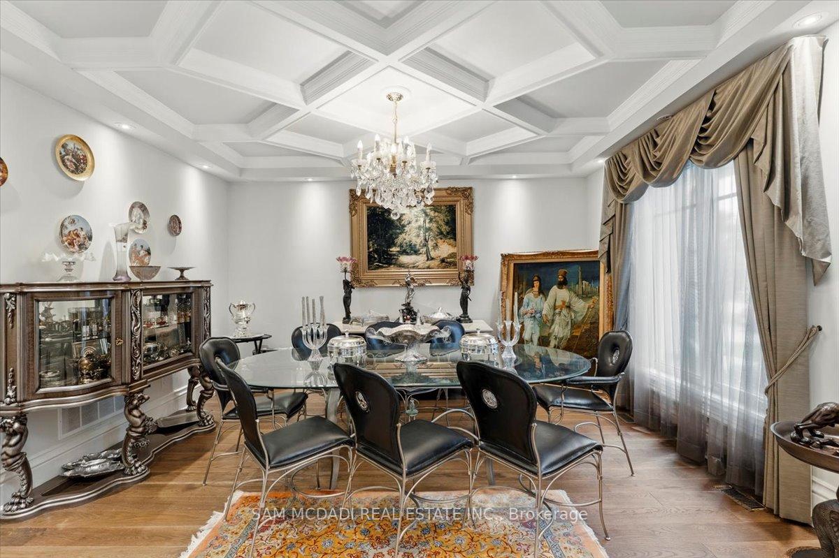 883 Parkland Avenue, Mississauga
