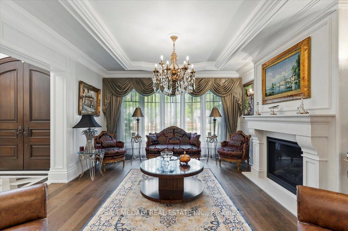 883 Parkland Avenue, Mississauga