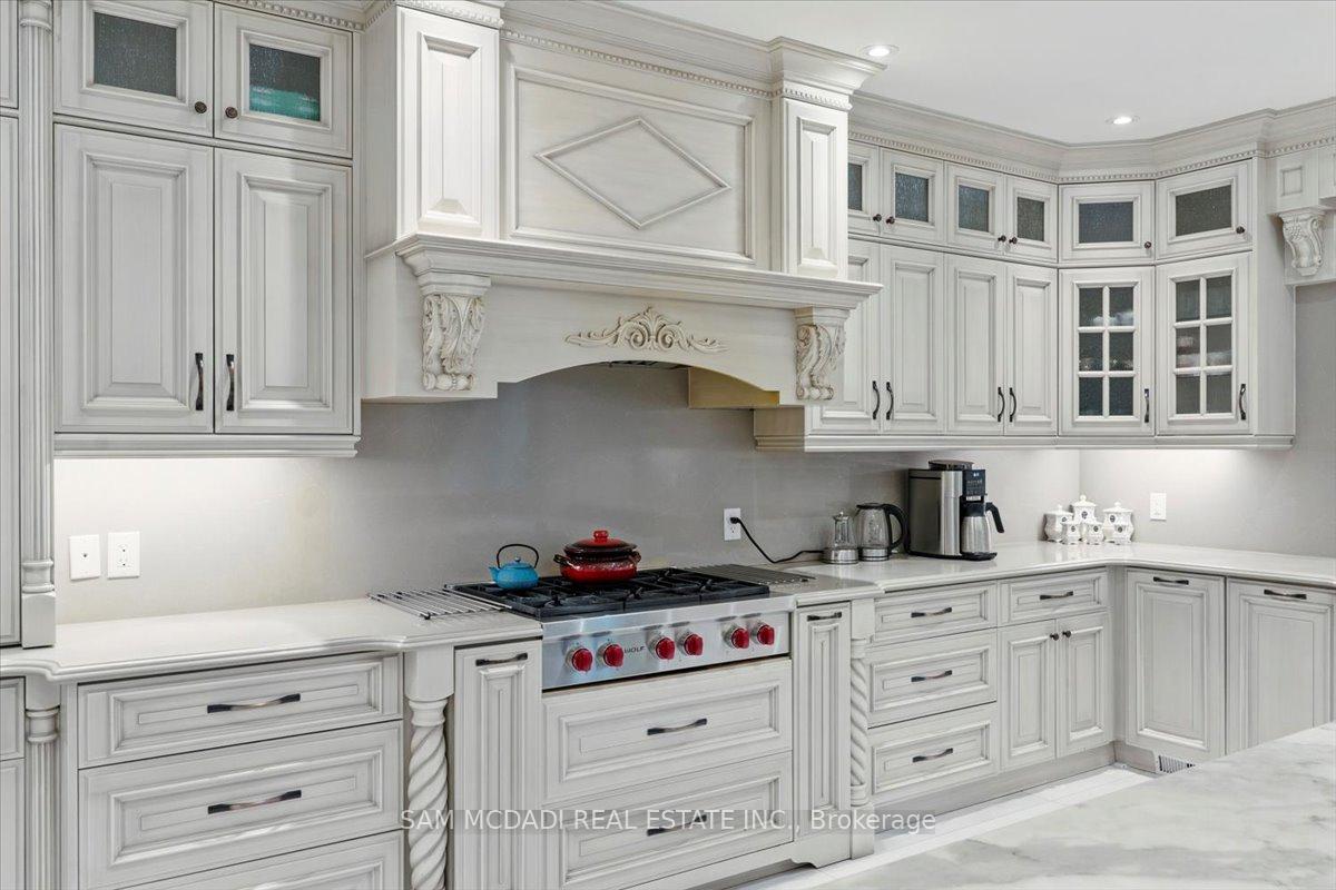 883 Parkland Avenue, Mississauga