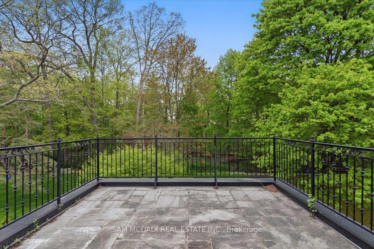 883 Parkland Avenue, Mississauga