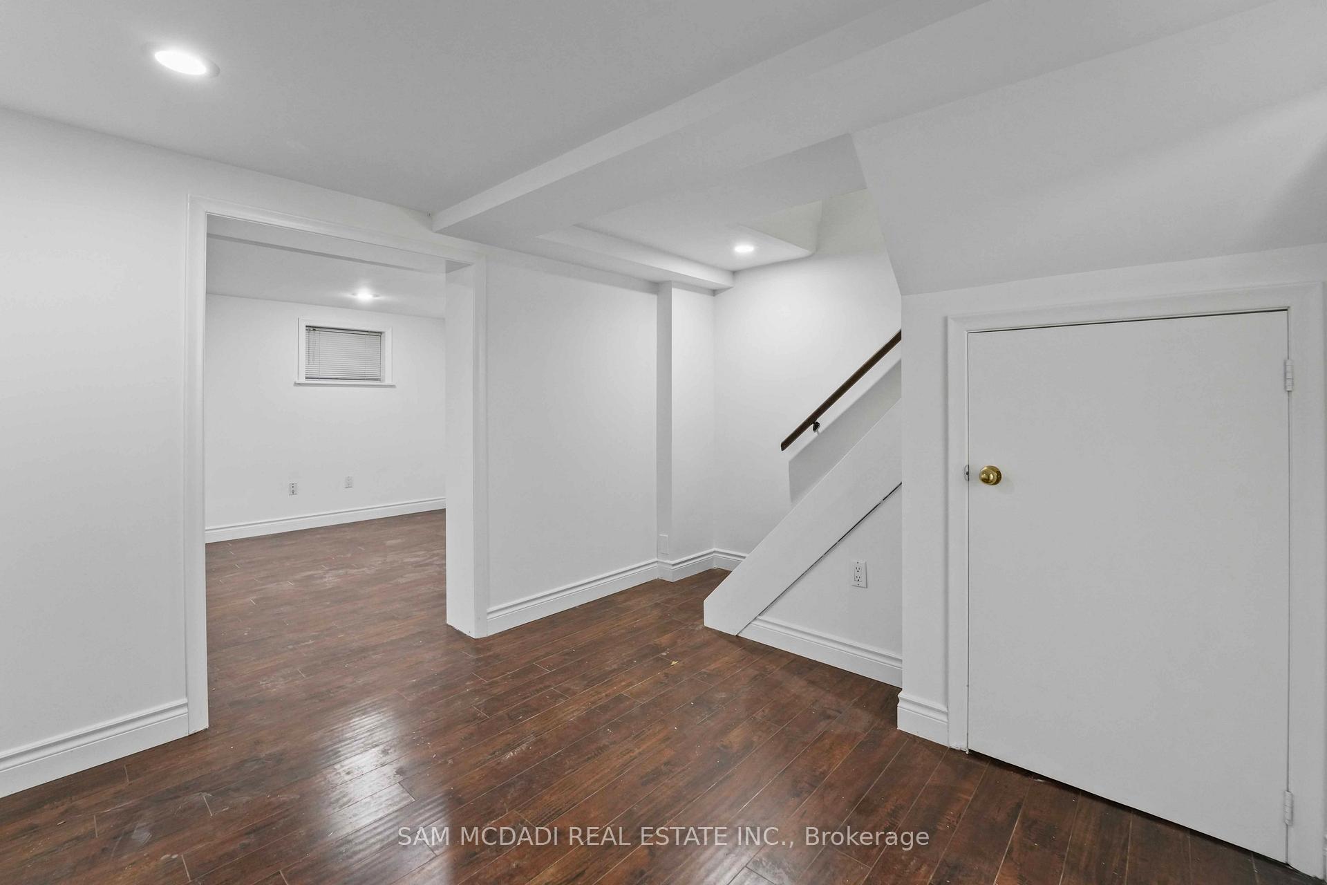 1302 Martley Drive, Mississauga