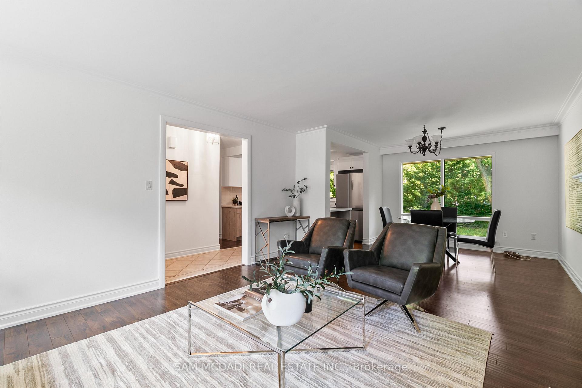 1302 Martley Drive, Mississauga