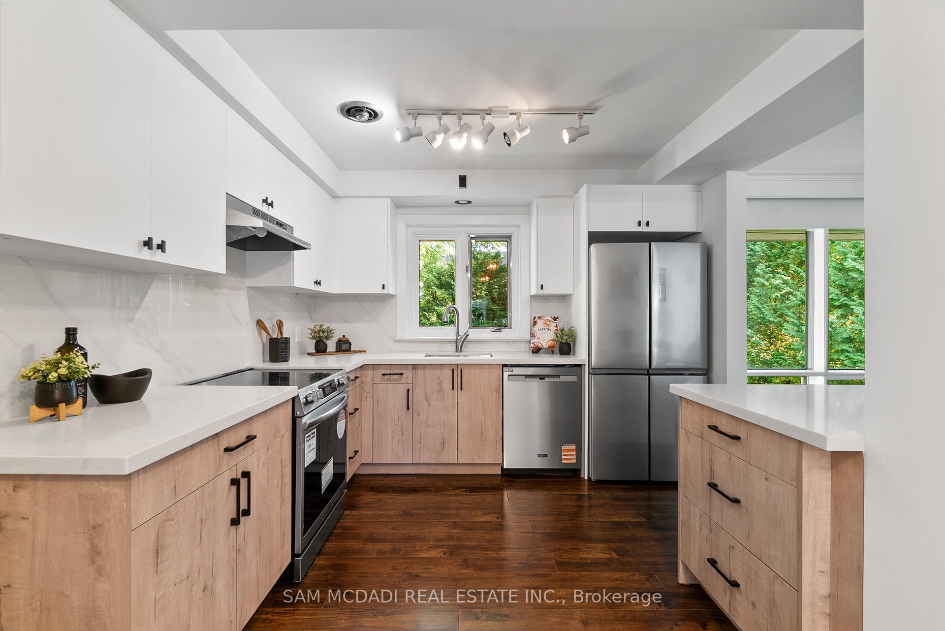 1302 Martley Drive, Mississauga